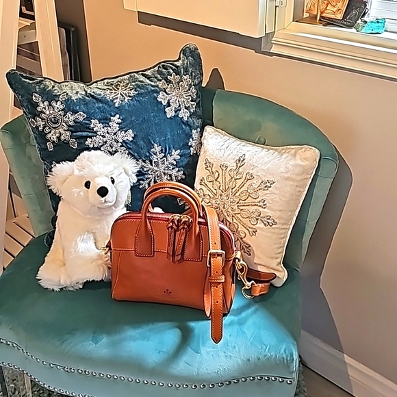 VINTAGE DOONEY AND BOURKE FLORENTINE CAMERON CROSSBODY SATCHEL IN TAN COLOR Sz S - Picture 3 of 16